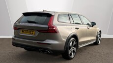 Volvo V60 2.0 D4 [190] Cross Country Plus 5dr AWD Auto Diesel Estate